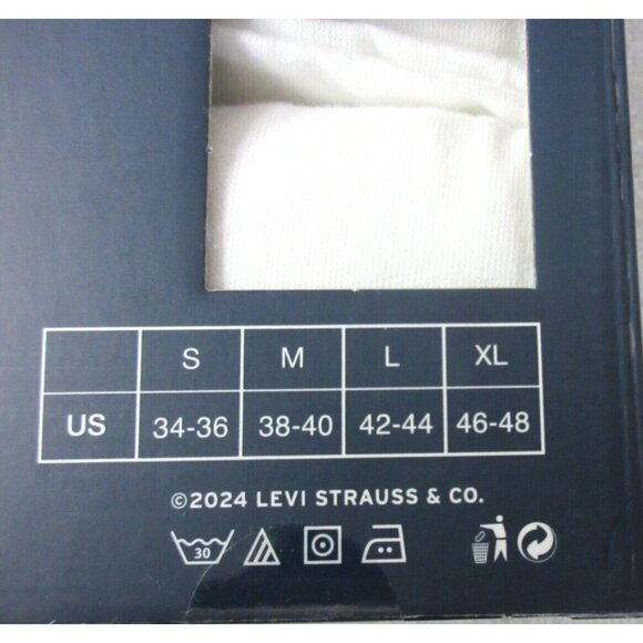 Levi's Men's Crewneck Premium Cotton Classic 3 Pack Tee shirts White NIB - Picture 2 of 6